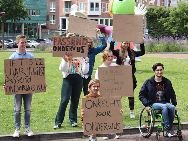 demonstratie-adviesraad-eigenwijsheid